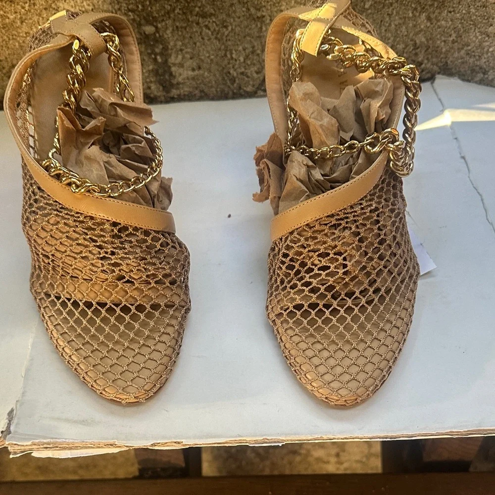 Bottega Veneta Mesh Chain Details Pumps - Picture 4 of 10